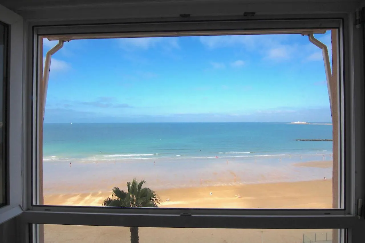 Apartamento Ventanal Al Mar Cádiz España